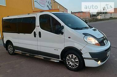 Грузопассажирский фургон Renault Trafic 2007 в Хмельницком