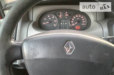 Минивэн Renault Trafic 2003 в Новояворовске