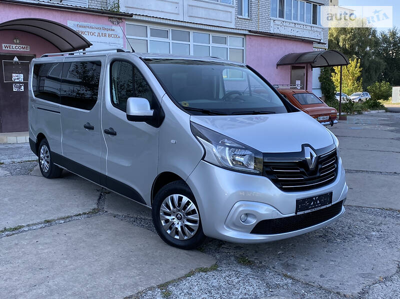 Минивэн Renault Trafic 2017 в Киеве