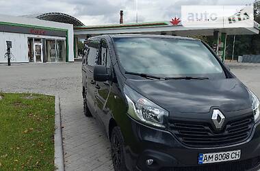 Грузопассажирский фургон Renault Trafic 2014 в Житомире