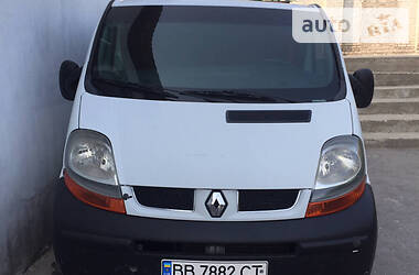 Грузопассажирский фургон Renault Trafic 2003 в Северодонецке