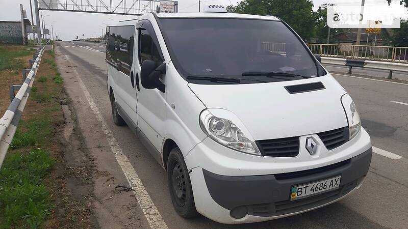 Мінівен Renault Trafic 2009 в 