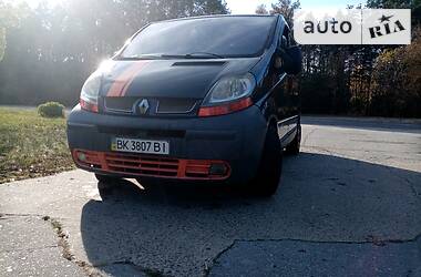 Мінівен Renault Trafic 2002 в 