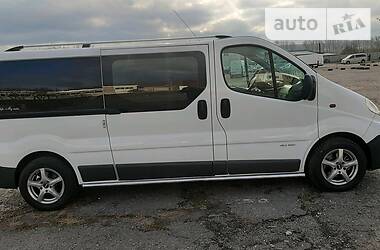 Вантажопасажирський фургон Renault Trafic 2007 в 