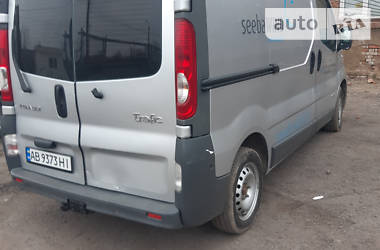 Грузопассажирский фургон Renault Trafic 2008 в Виннице