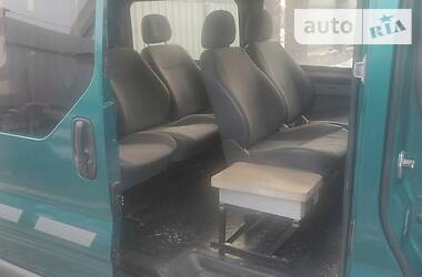 Мінівен Renault Trafic 2004 в 