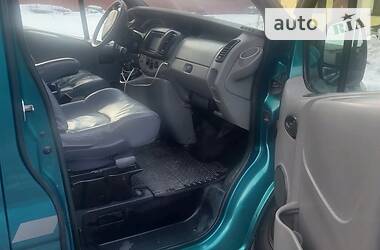 Мінівен Renault Trafic 2004 в 