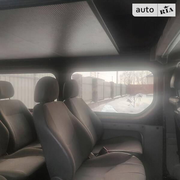 Минивэн Renault Trafic 2004 в Киеве фото 11 Минивэн Renault Trafic 2004 в Киеве