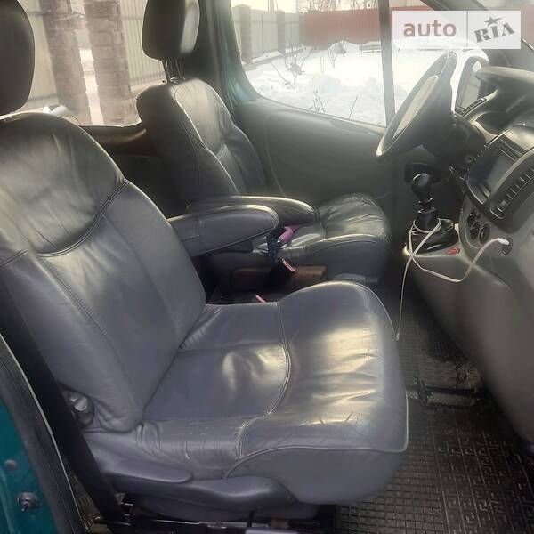 Минивэн Renault Trafic 2004 в Киеве фото 13 Минивэн Renault Trafic 2004 в Киеве