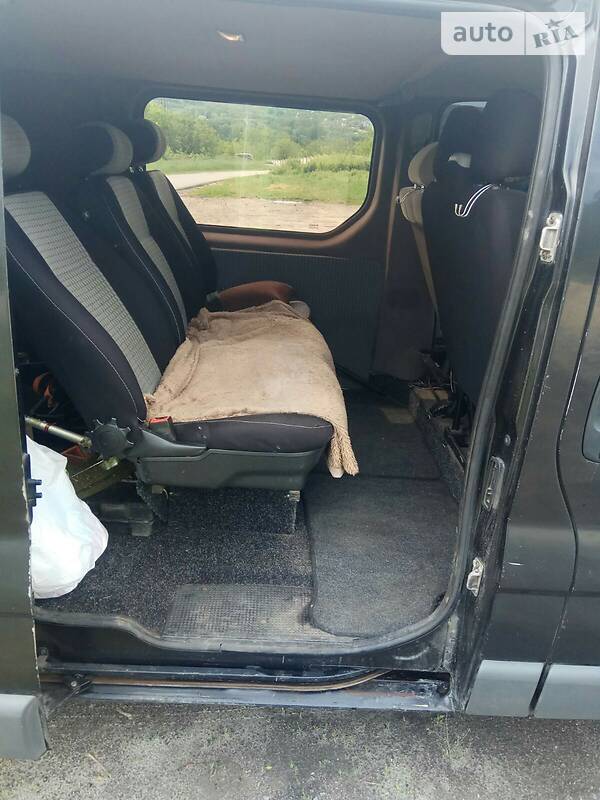 Минивэн Renault Trafic 2005 в Харькове фото 8 Минивэн Renault Trafic 2005 в Харькове