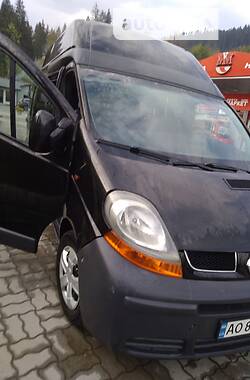 Минивэн Renault Trafic 2006 в Межгорье