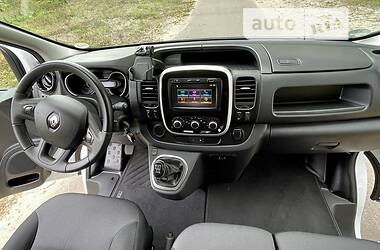 Минивэн Renault Trafic 2020 в 
