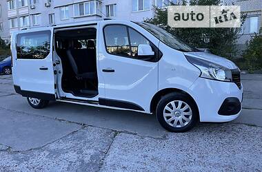 Мінівен Renault Trafic 2016 в 