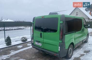 Минивэн Renault Trafic 2005 в Камне-Каширском