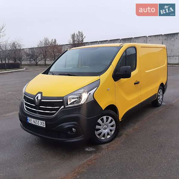 Грузовой фургон Renault Trafic 2017 в Днепре