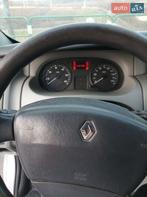 Мінівен Renault Trafic 2010 в Кременці