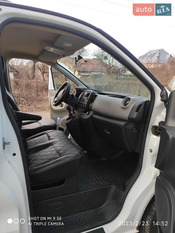 Минивэн Renault Trafic 2015 в Хмельницком