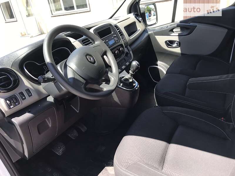Грузовой фургон Renault Trafic 2017 в Днепре