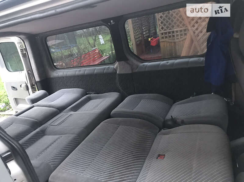 Минивэн Renault Trafic 2004 в Белогорье