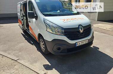 Вантажний фургон Renault Trafic 2015 в Києві