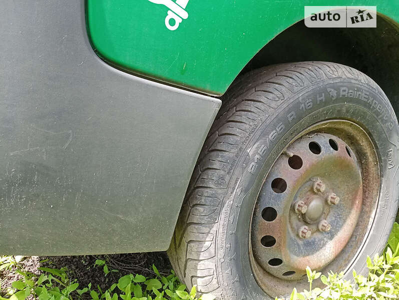 Грузопассажирский фургон Renault Trafic 2012 в Балаклее фото 7 Грузопассажирский фургон Renault Trafic 2012 в Балаклее