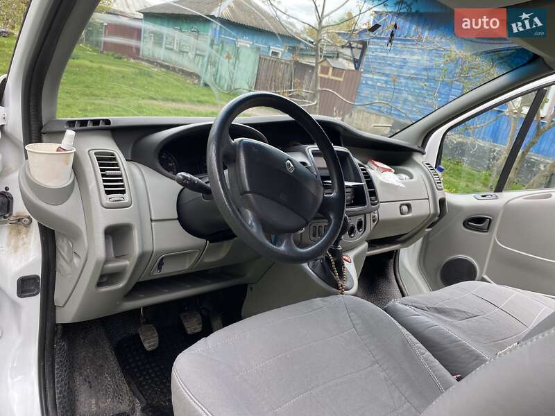 Мінівен Renault Trafic 2011 в Глухові