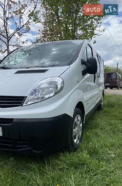 Мінівен Renault Trafic 2011 в Глухові