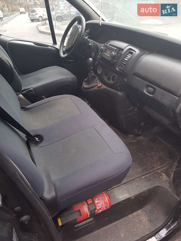 Минивэн Renault Trafic 2006 в Киеве