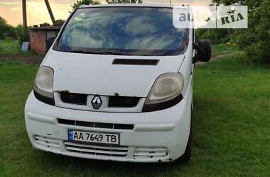 Минивэн Renault Trafic 2002 в 