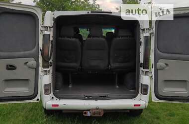 Минивэн Renault Trafic 2002 в 