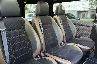 Минивэн Renault Trafic 2021 в 