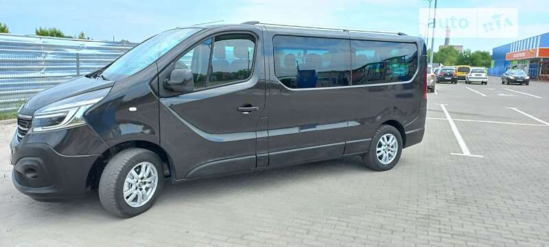 Минивэн Renault Trafic 2020 в Дубно