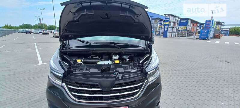 Минивэн Renault Trafic 2020 в Дубно