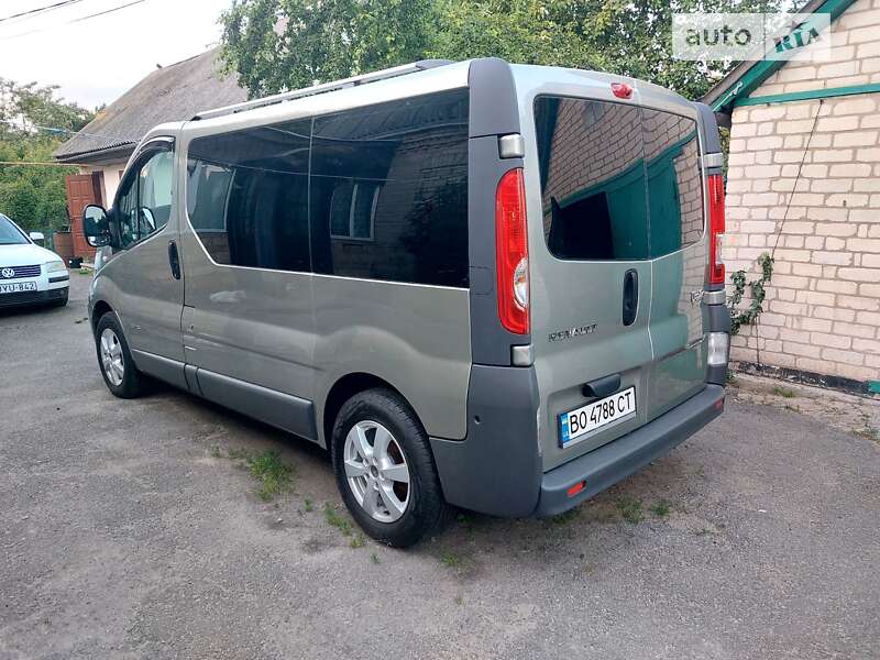 Мінівен Renault Trafic 2008 в Києві