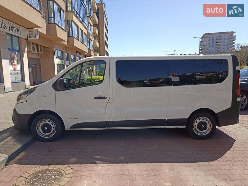 Мінівен Renault Trafic 2015 в Львові фото 4 Мінівен Renault Trafic 2015 в Львові