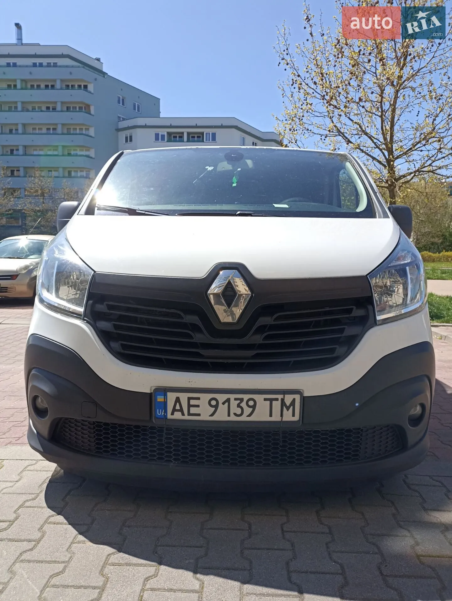 2015 Renault Trafic - мініатюра 3