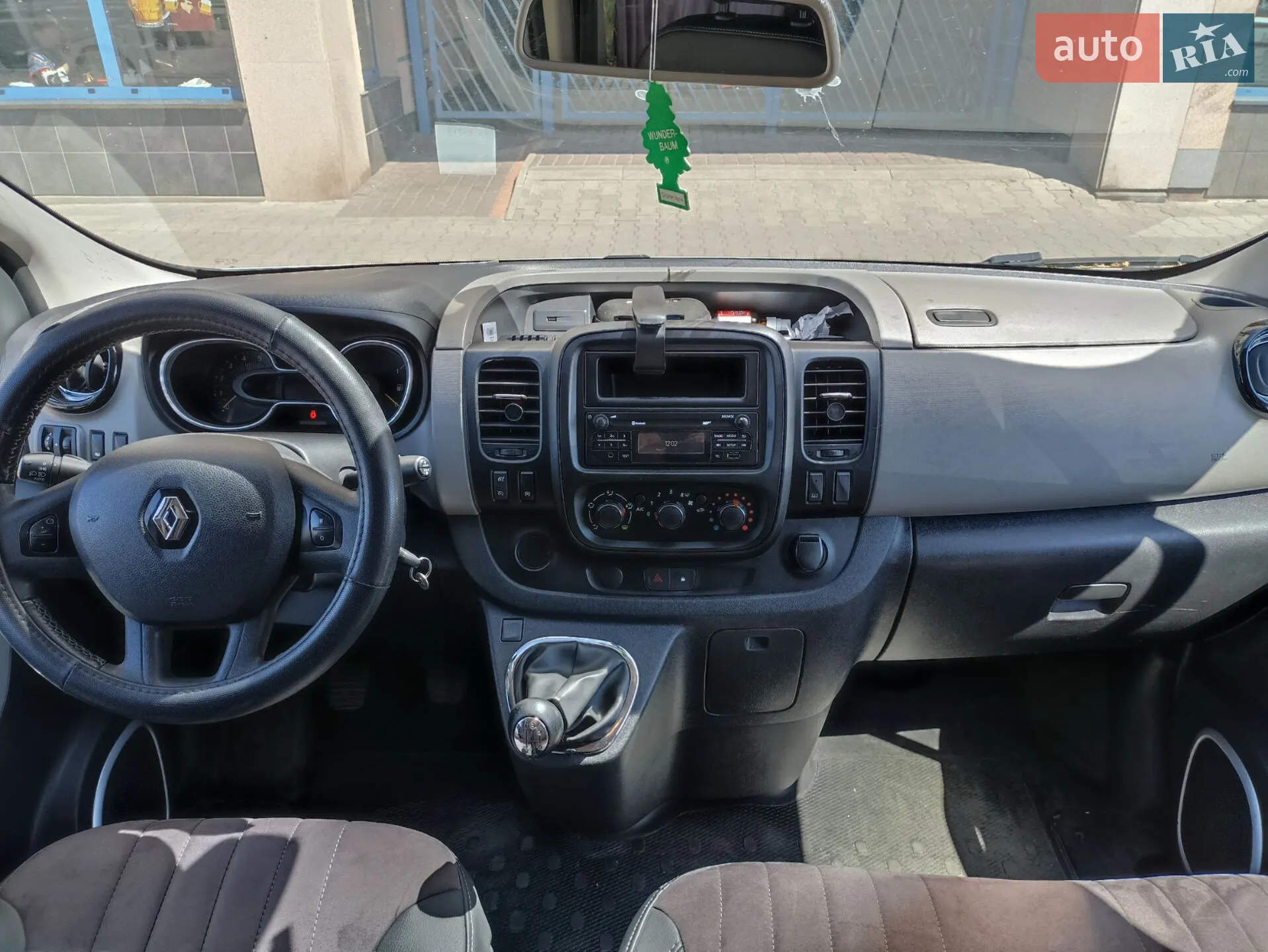 2015 Renault Trafic - мініатюра 17