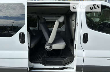 Минивэн Renault Trafic 2013 в 