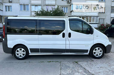Минивэн Renault Trafic 2013 в 