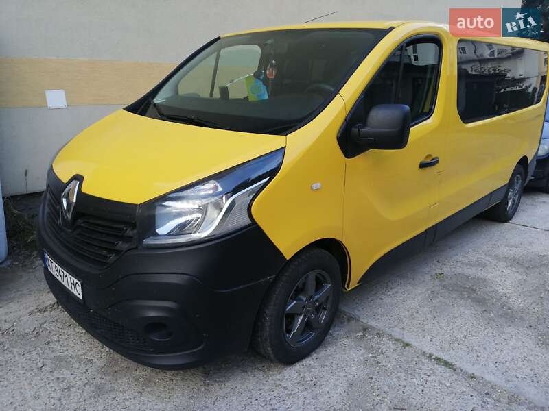 Минивэн Renault Trafic 2017 в Ивано-Франковске