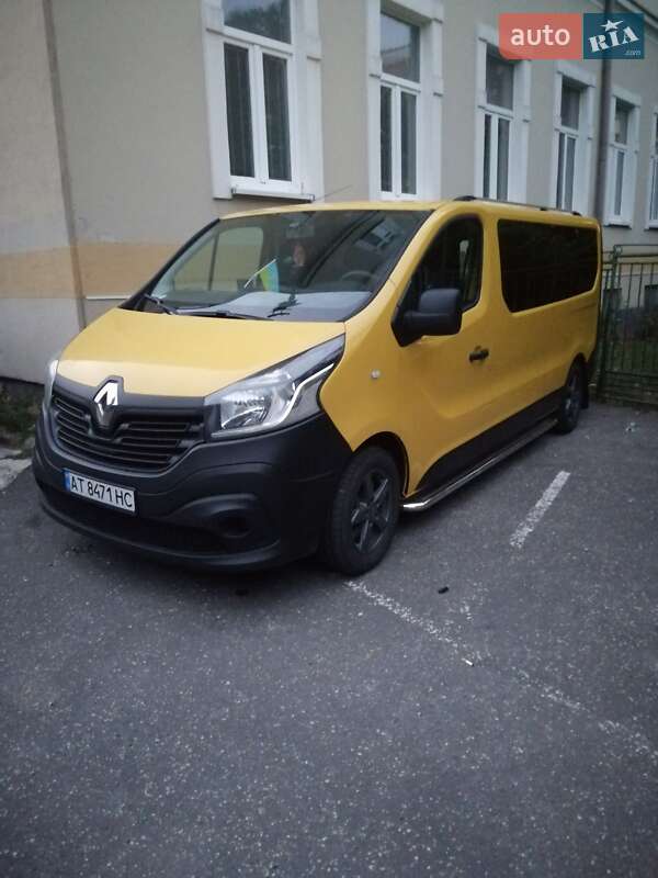 Минивэн Renault Trafic 2017 в Ивано-Франковске