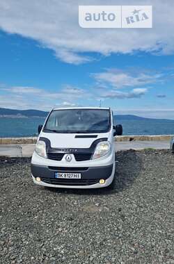 Мінівен Renault Trafic 2013 в Дніпрі