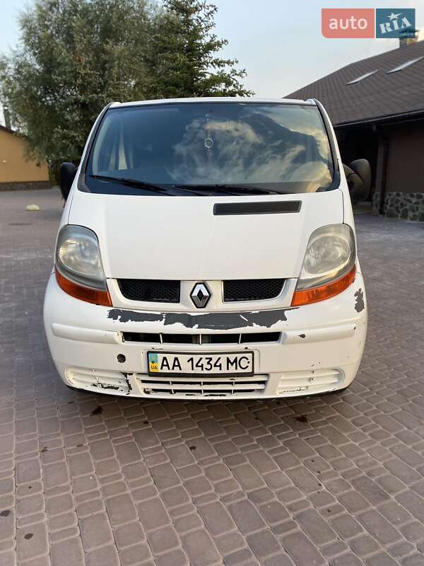 Мінівен Renault Trafic 2006 в Броварах