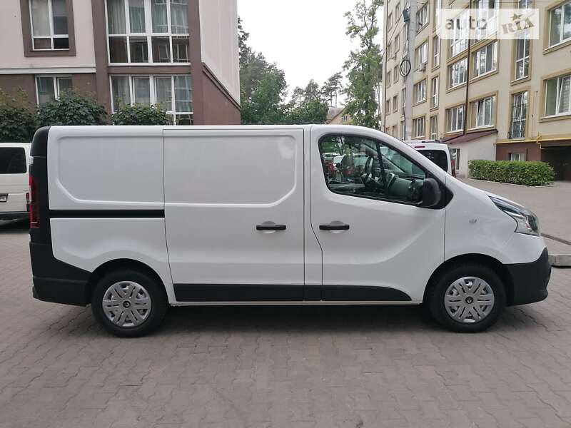 Вантажний фургон Renault Trafic 2017 в Ірпені фото 4 Вантажний фургон Renault Trafic 2017 в Ірпені