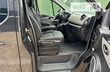 Минивэн Renault Trafic 2019 в 