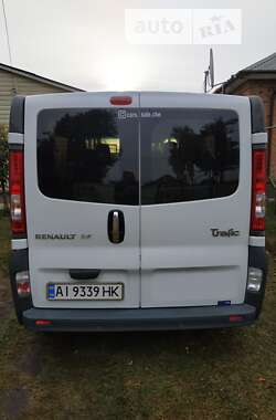 Мінівен Renault Trafic 2011 в Лебедині