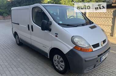 Грузовой фургон Renault Trafic 2005 в Ровно