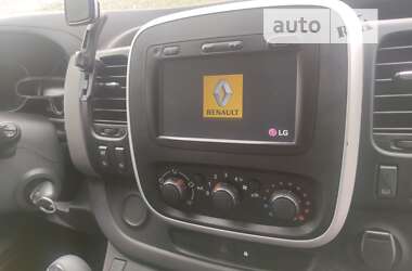Минивэн Renault Trafic 2015 в Полтаве