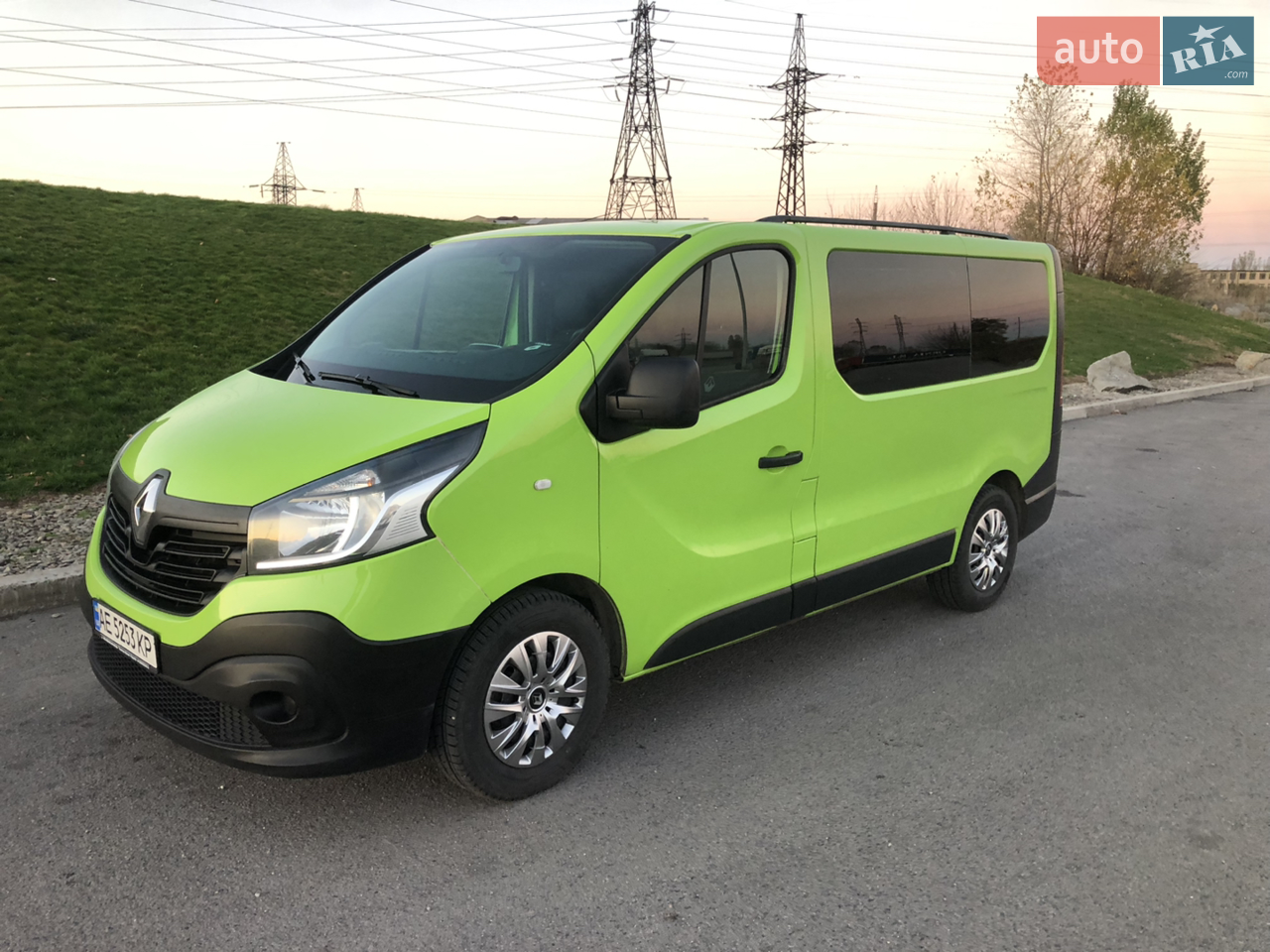 2015 Renault Trafic - мініатюра 13