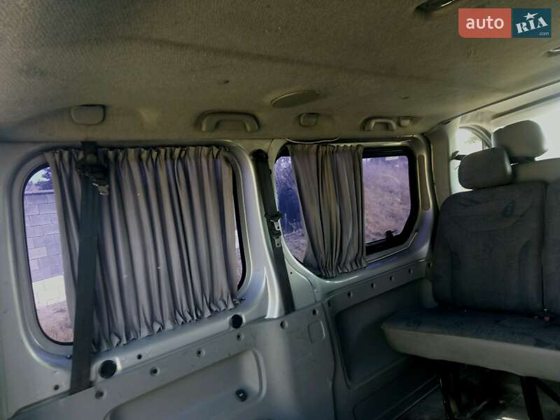 Минивэн Renault Trafic 2003 в Ровно